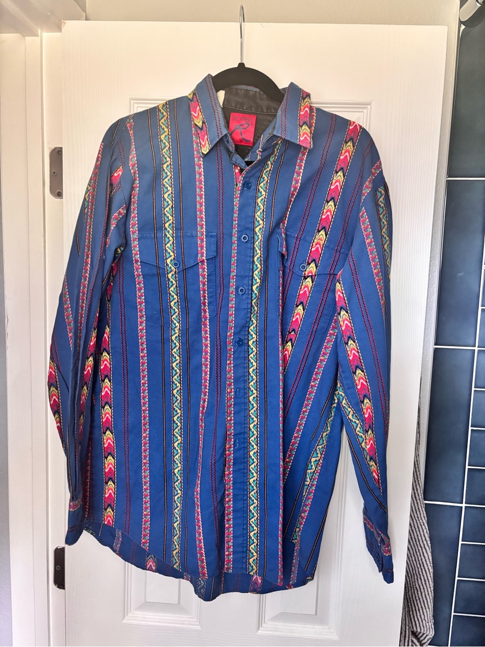 Vintage Roper Blue Striped Casual Button-Down Shirt with Multicolor Accents